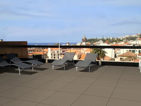 NEO BROWN view 1