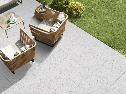POLY PEARL view 1
